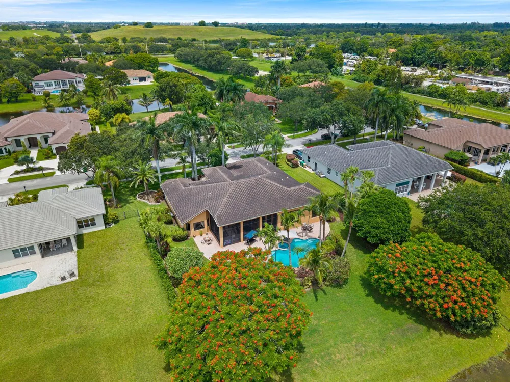 3972 SW 140TH AVENUE Davie, FL 33330