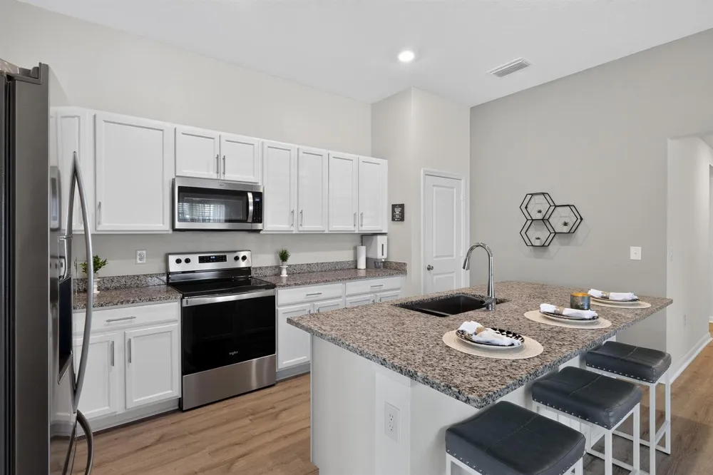 9181 Oscraft Drive Davenport, FL 33896