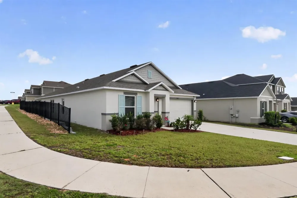9181 Oscraft Drive Davenport, FL 33896