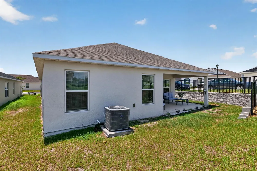 9181 Oscraft Drive Davenport, FL 33896