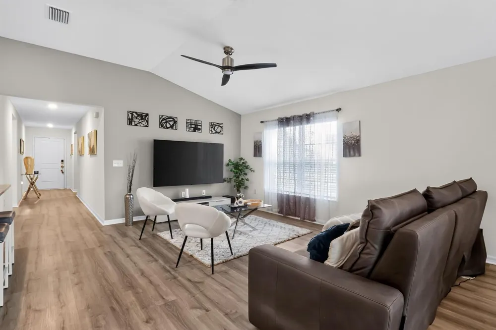 9181 Oscraft Drive Davenport, FL 33896