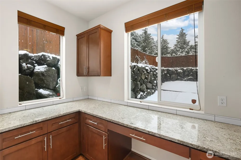 32214 50th Court S Auburn, WA 98001