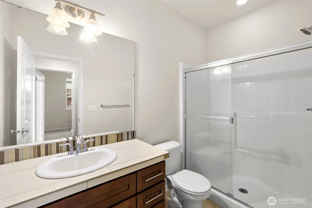 32214 50th Court S Auburn, WA 98001