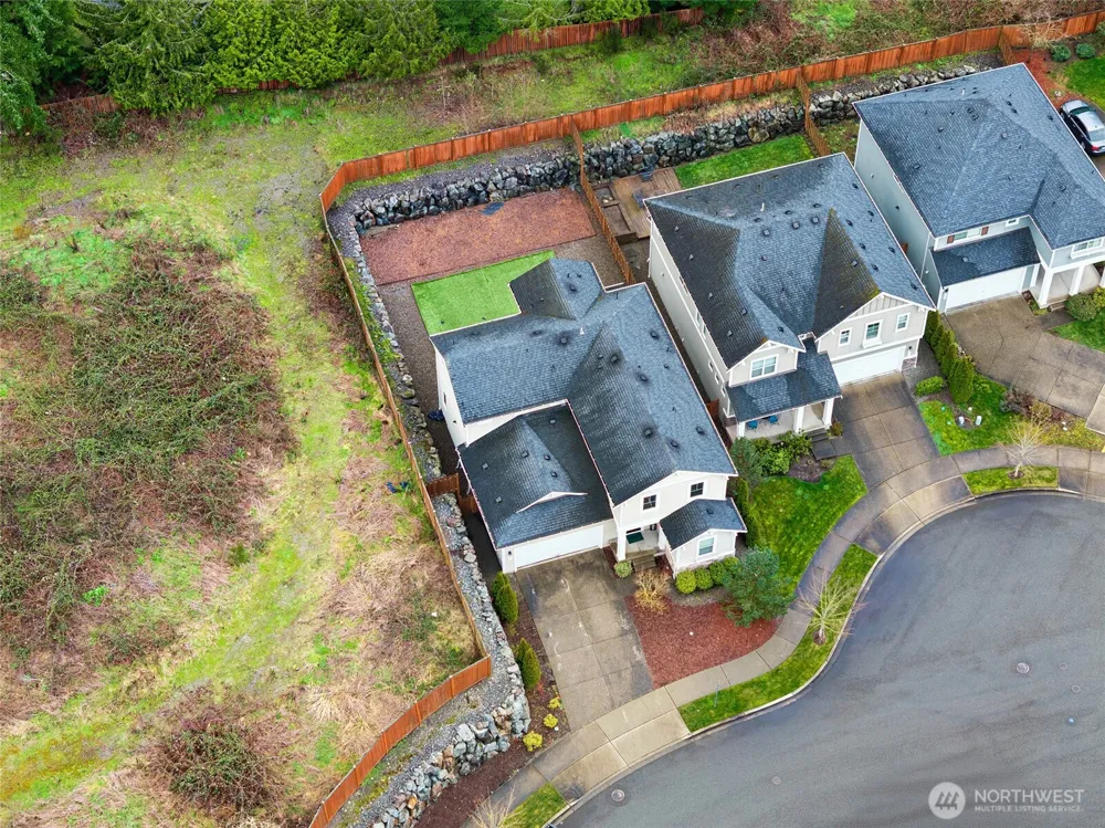 32214 50th Court S Auburn, WA 98001