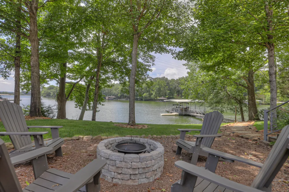 117 Lake St Estill Springs, TN 37330