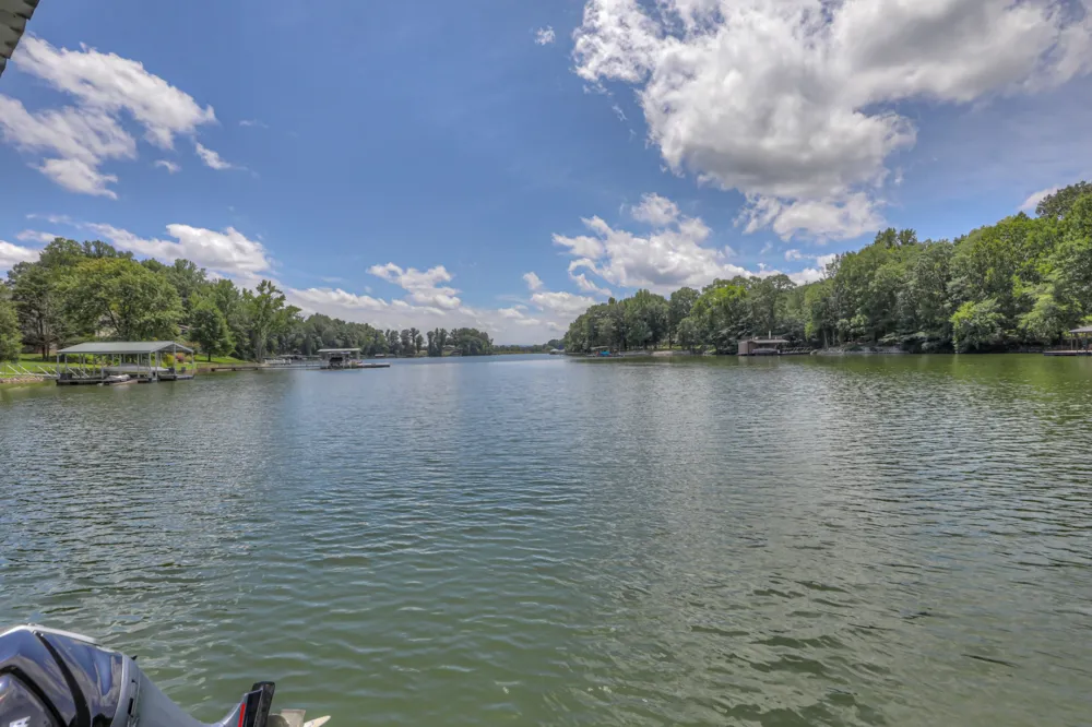 117 Lake St Estill Springs, TN 37330