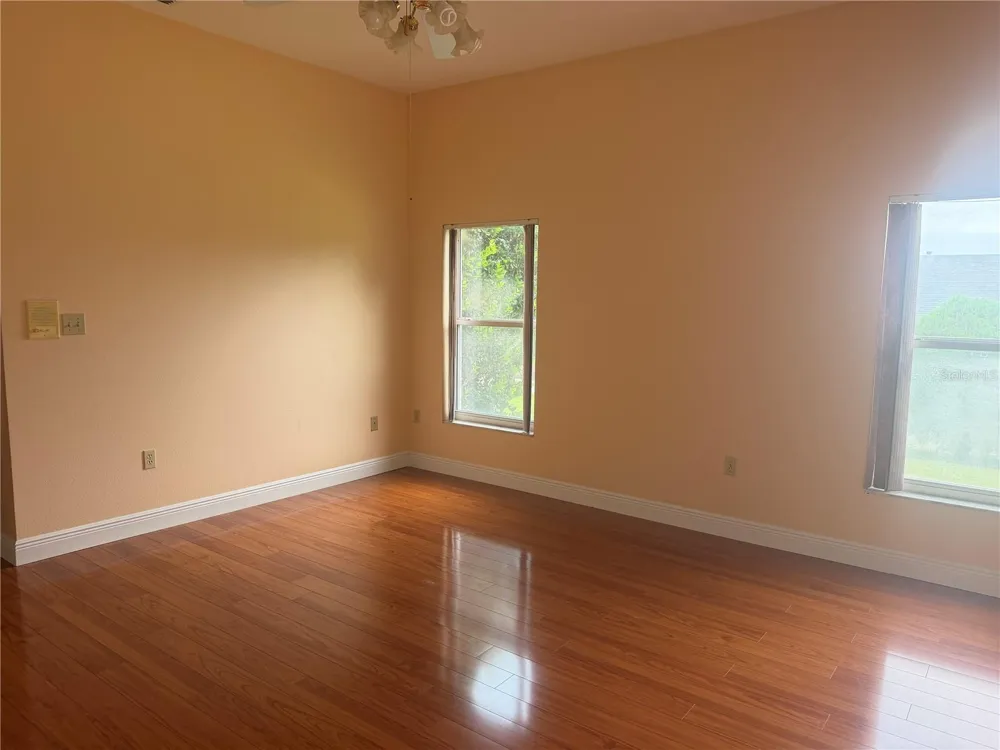1760 LAKE TERRACE DR Eustis, FL 32726