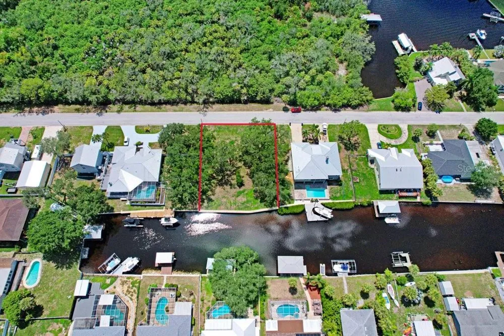 406 14TH STREET SW Ruskin, FL 33570