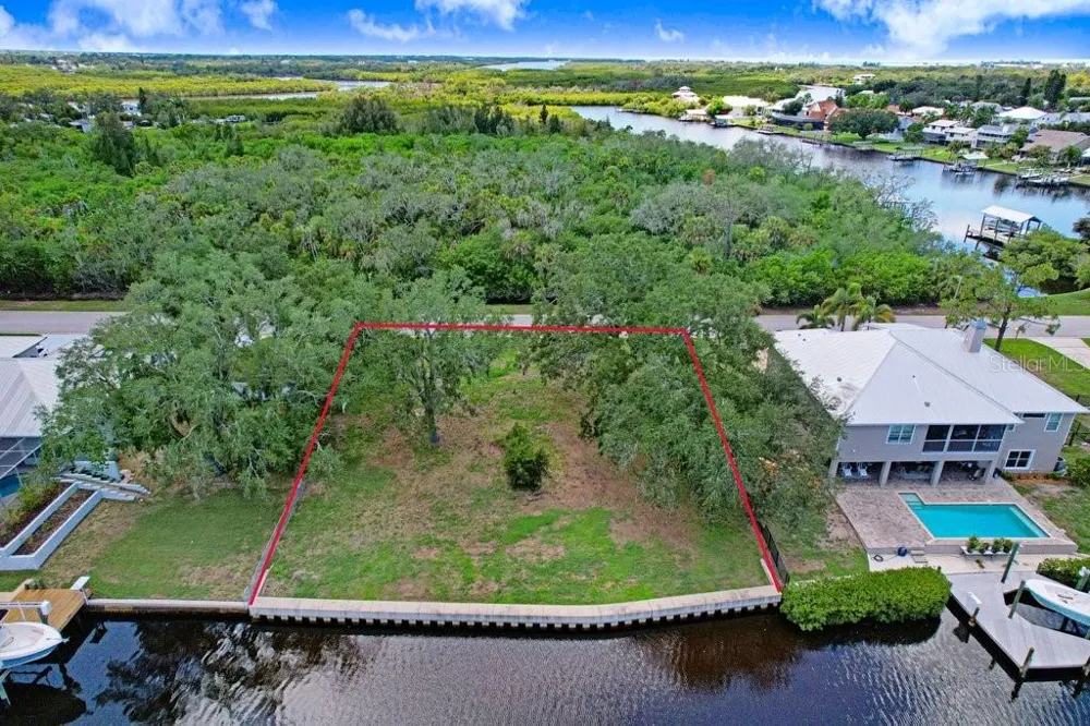 406 14TH STREET SW Ruskin, FL 33570