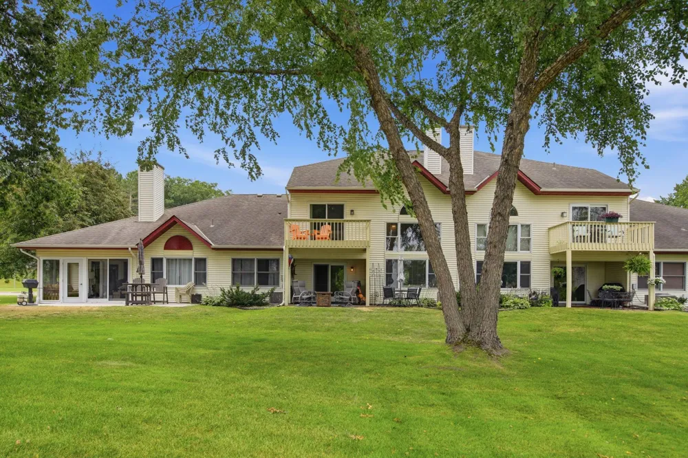 845 8th Avenue SE Forest Lake, MN 55025