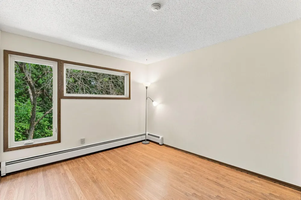 12600 Parkwood Drive #308 Burnsville, MN 55337