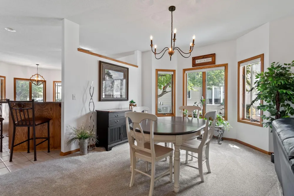 158 Cardinal Lane Clearwater, MN 55320
