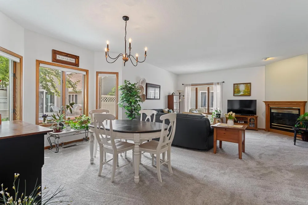 158 Cardinal Lane Clearwater, MN 55320