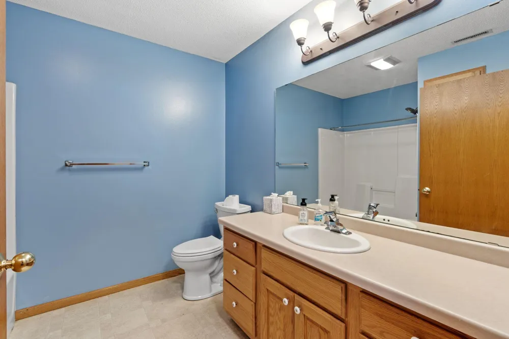 535 Meadows Drive Hammond, WI 54015