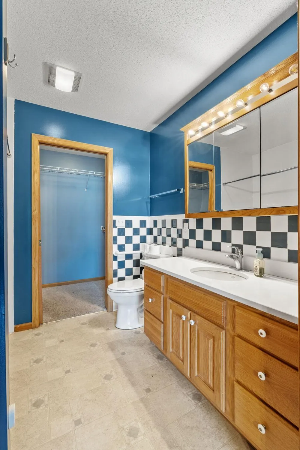 535 Meadows Drive Hammond, WI 54015