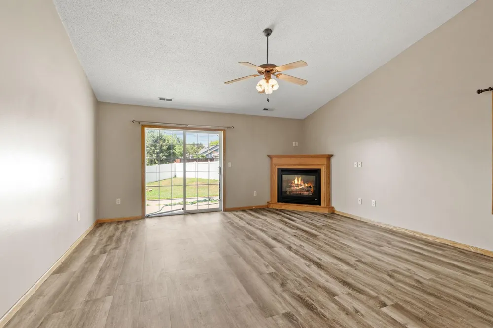 535 Meadows Drive Hammond, WI 54015