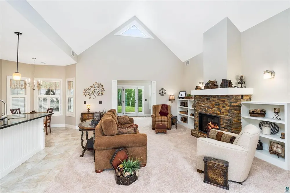 4911 Greystone Street Hermantown, MN 55811