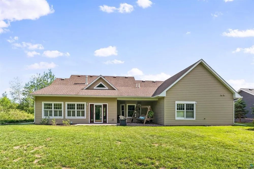 4911 Greystone Street Hermantown, MN 55811