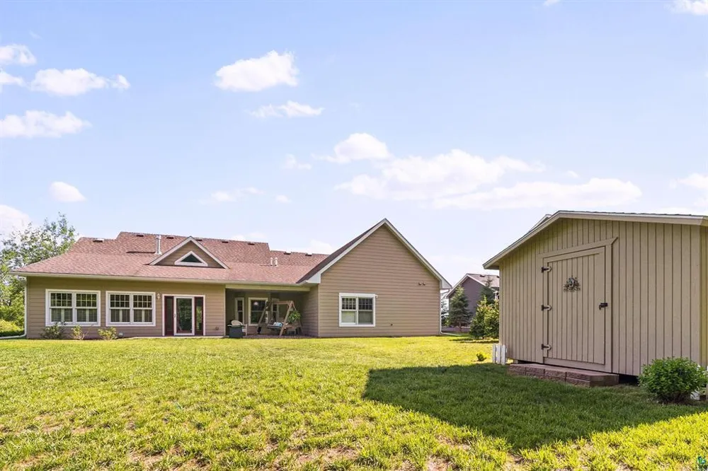 4911 Greystone Street Hermantown, MN 55811