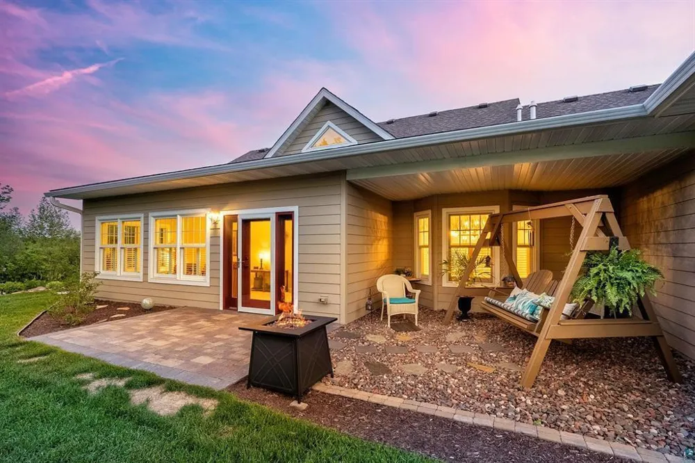 4911 Greystone Street Hermantown, MN 55811