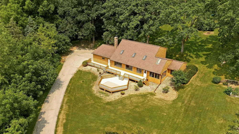 1007 Sunset Road Preston, MN 55965