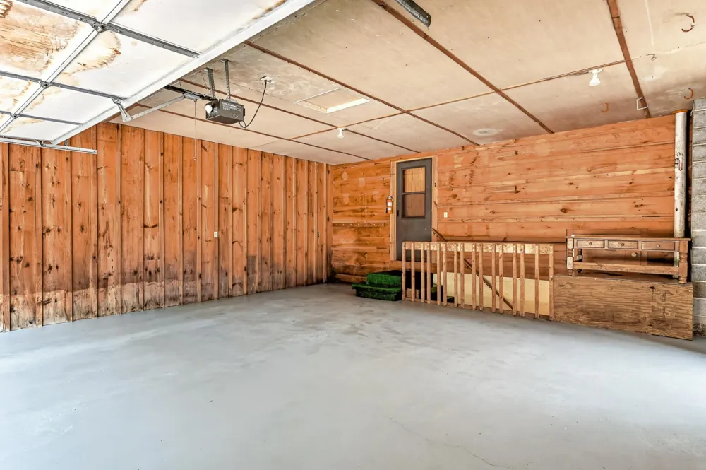 1007 Sunset Road Preston, MN 55965