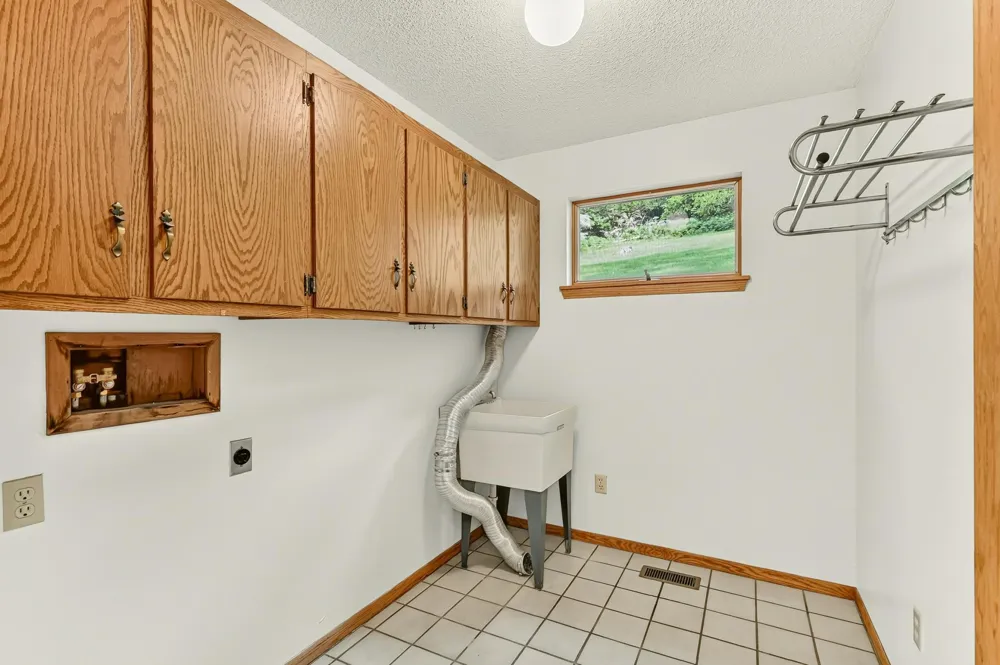 1007 Sunset Road Preston, MN 55965