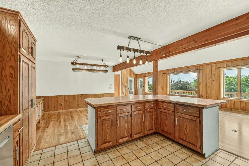 1007 Sunset Road Preston, MN 55965
