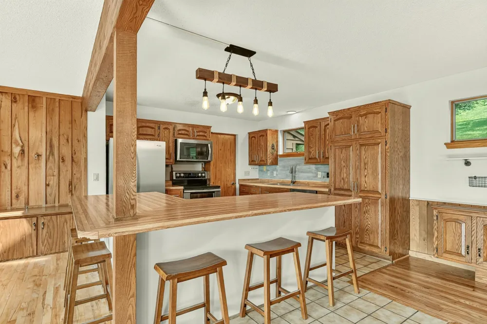1007 Sunset Road Preston, MN 55965