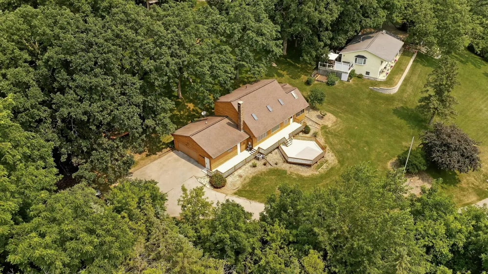1007 Sunset Road Preston, MN 55965