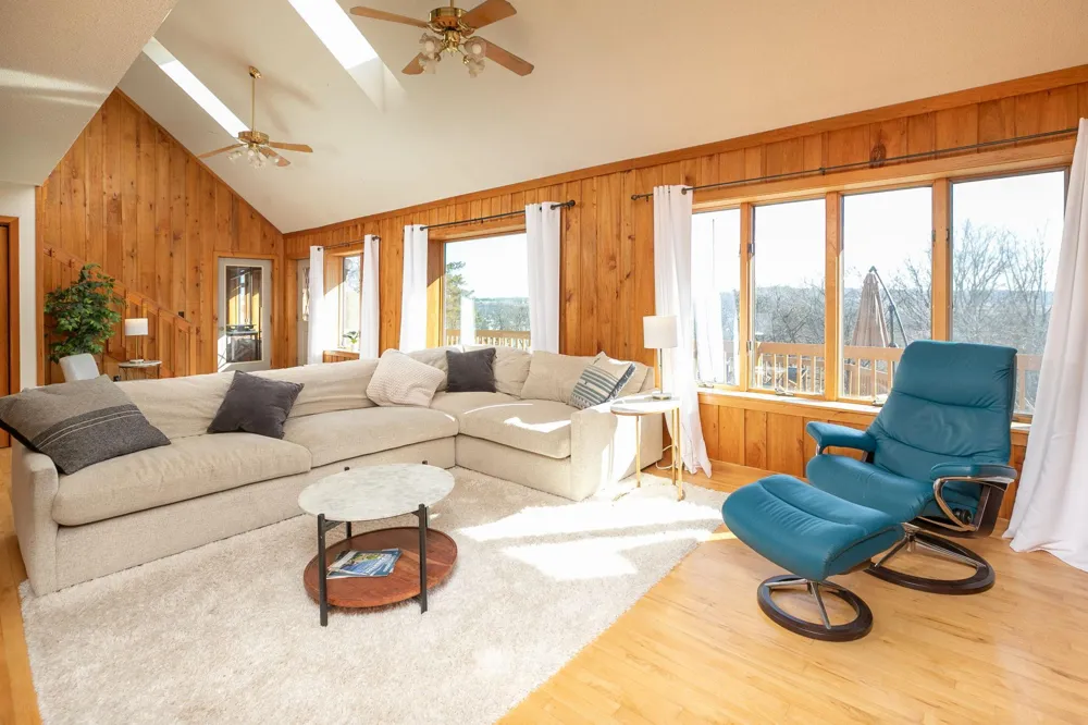 1007 Sunset Road Preston, MN 55965