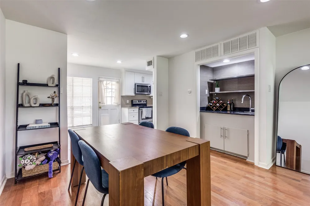 7618 Pebblestone Drive Dallas, TX 75230