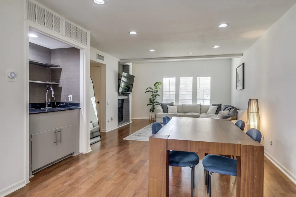 7618 Pebblestone Drive Dallas, TX 75230