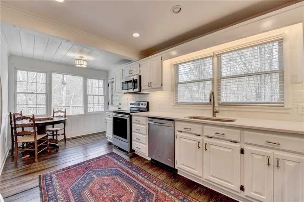 2435 Southers Circle Suwanee, GA 30024