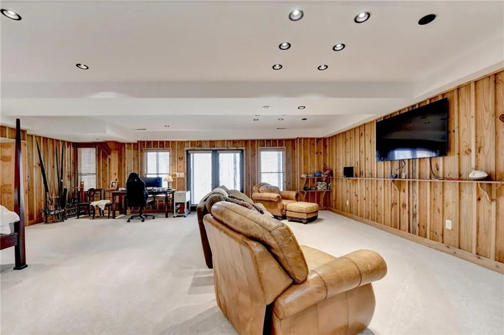 2435 Southers Circle Suwanee, GA 30024