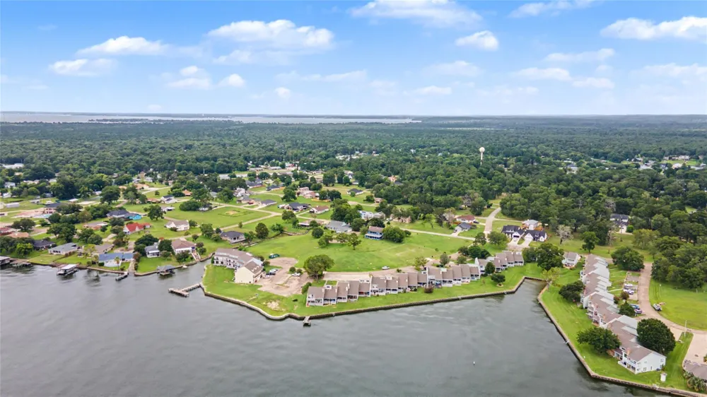325 Carolcrest Lane #3 Livingston, TX 77351
