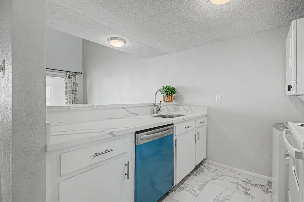 325 Carolcrest Lane #3 Livingston, TX 77351