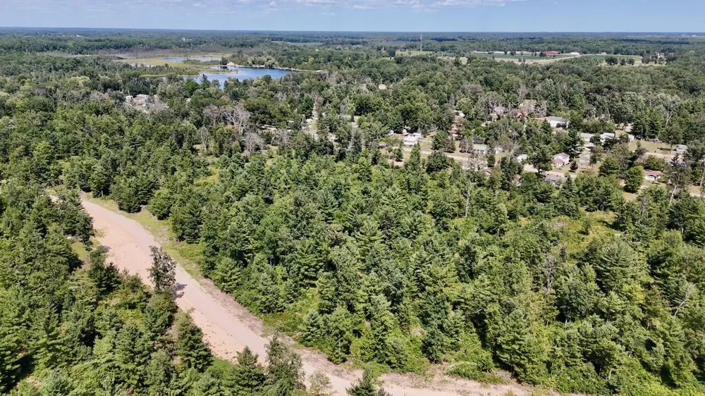 4 Down To Earth Way Prescott, MI 48756