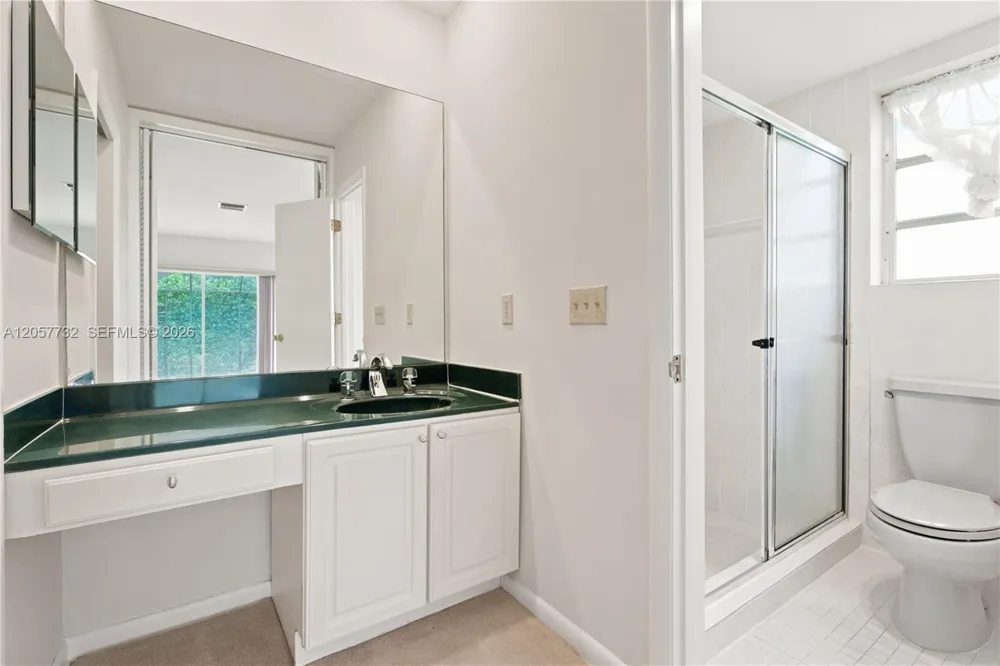 8010 SW 139th Ter Palmetto Bay, FL 33158