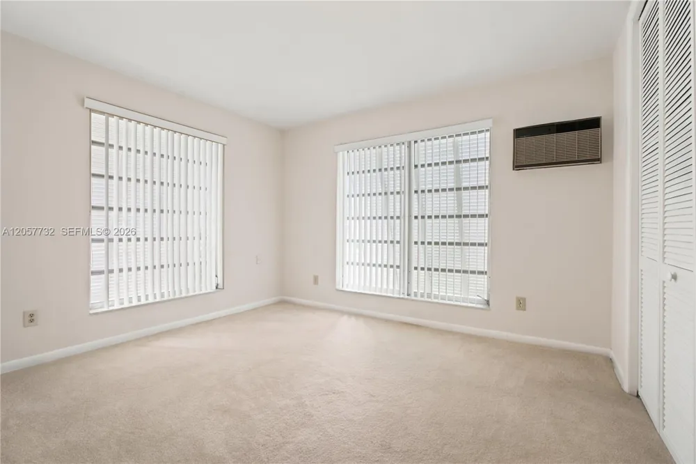 8010 SW 139th Ter Palmetto Bay, FL 33158