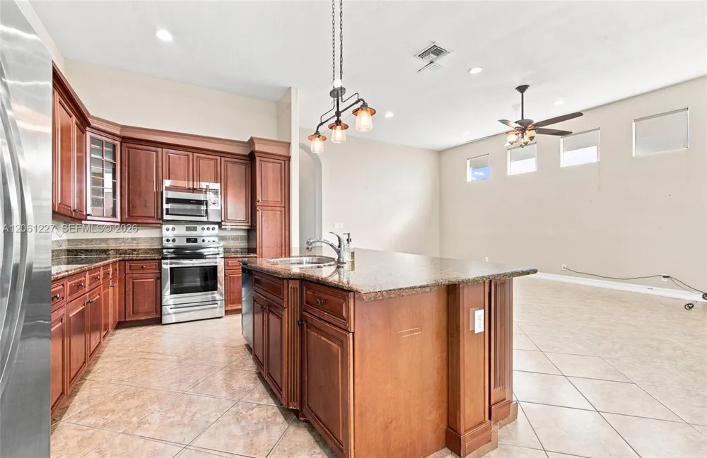 10726 NW 80th Cir Parkland, FL 33076