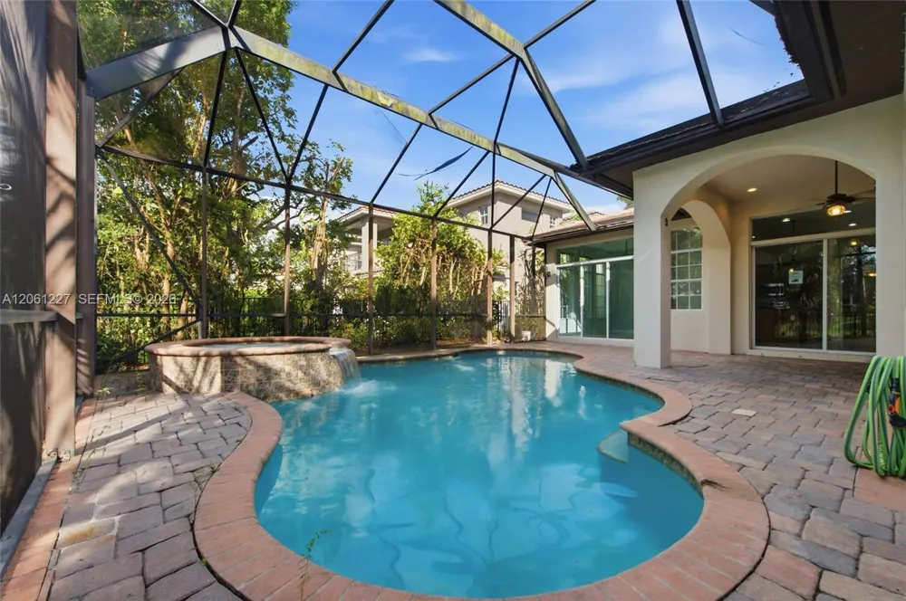 10726 NW 80th Cir Parkland, FL 33076