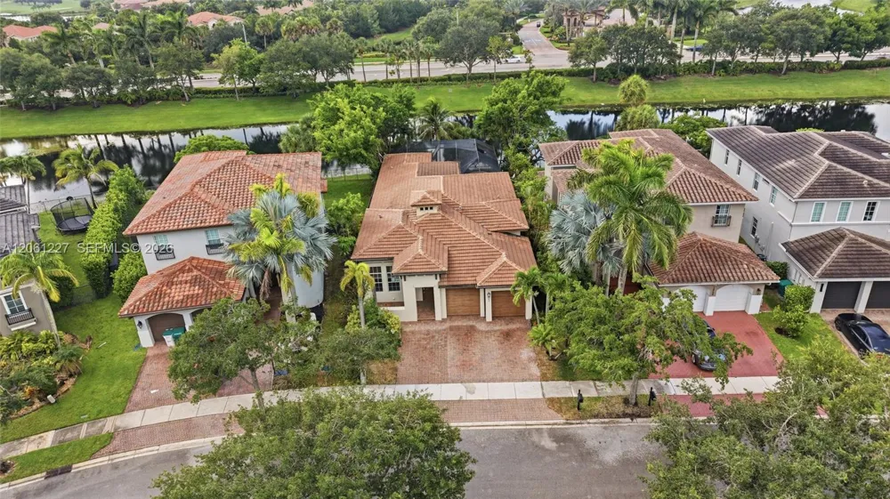 10726 NW 80th Cir Parkland, FL 33076