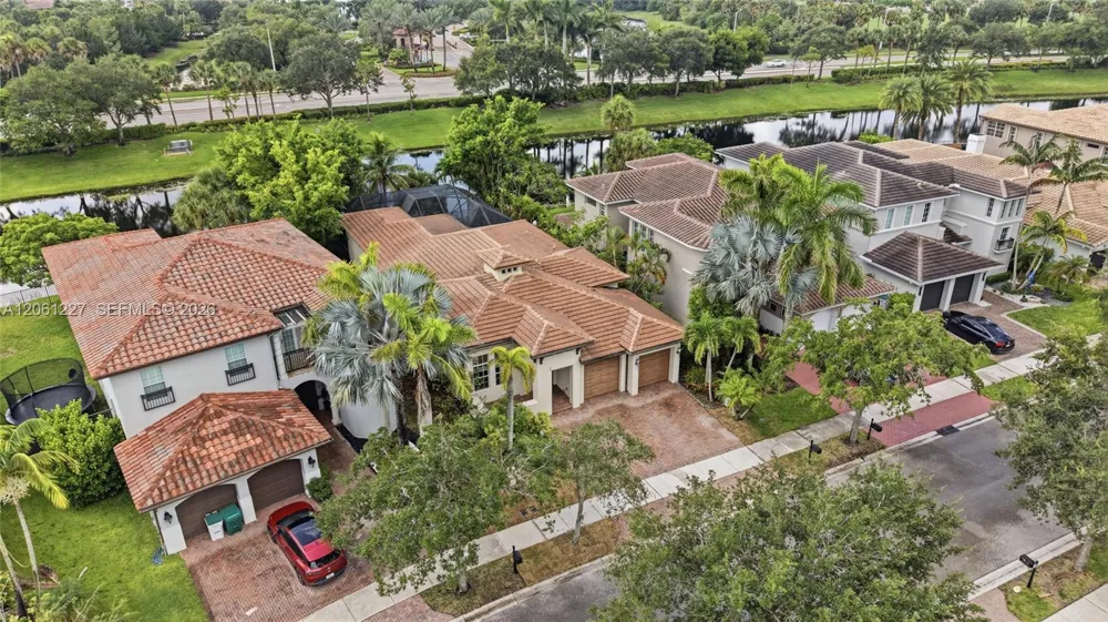 10726 NW 80th Cir Parkland, FL 33076