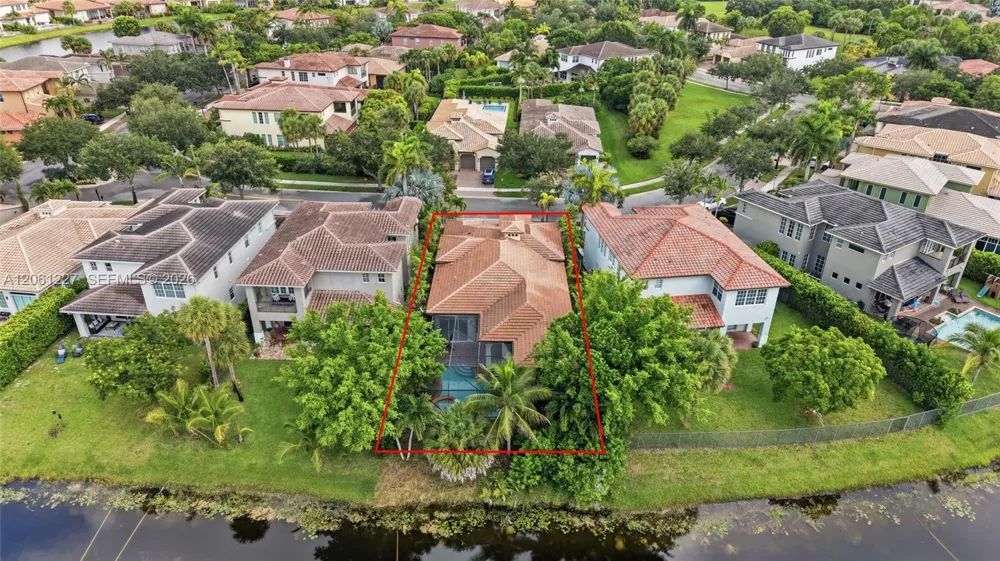 10726 NW 80th Cir Parkland, FL 33076
