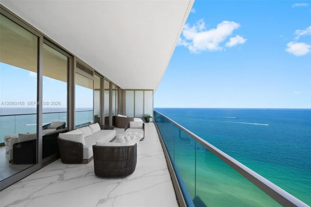 18975 Collins Ave #3303 Sunny Isles Beach, FL 33160