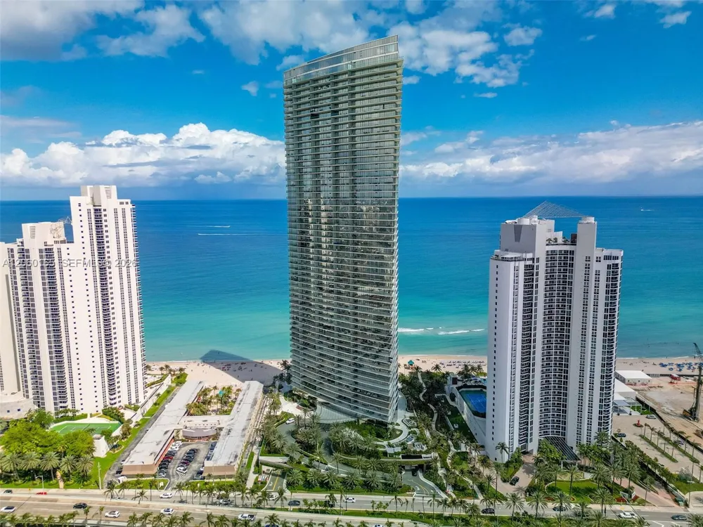 18975 Collins Ave #3303 Sunny Isles Beach, FL 33160