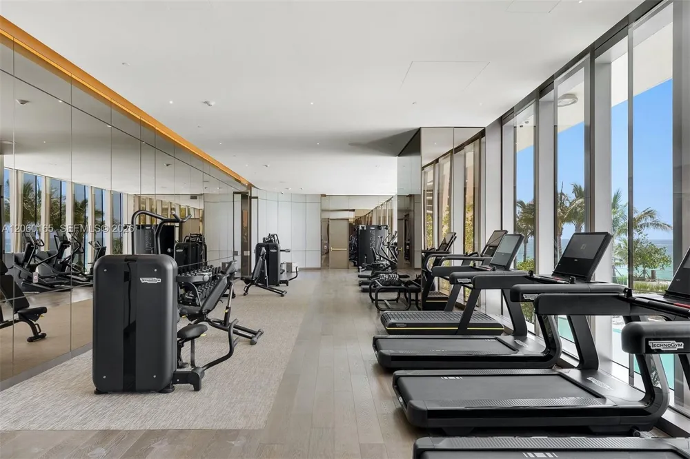 18975 Collins Ave #3303 Sunny Isles Beach, FL 33160