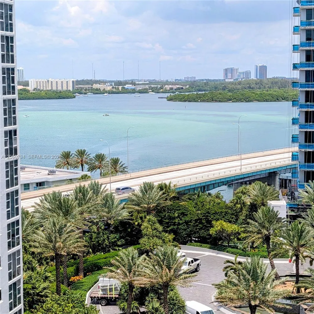 10275 Collins Ave #1106 Bal Harbour, FL 33154