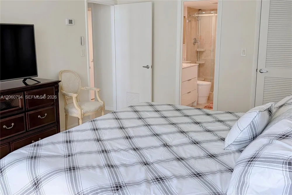 10275 Collins Ave #1106 Bal Harbour, FL 33154